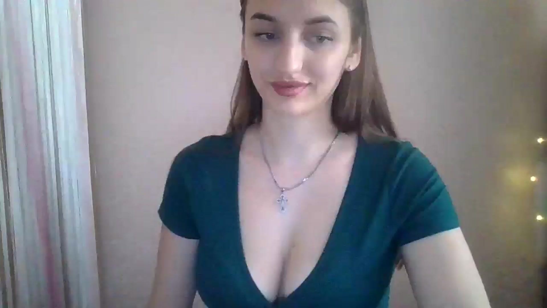 Gallery image thumbnail from SarahMills's myfreecams stream on, 07/18/2025, 12:49 image 7 of 20
