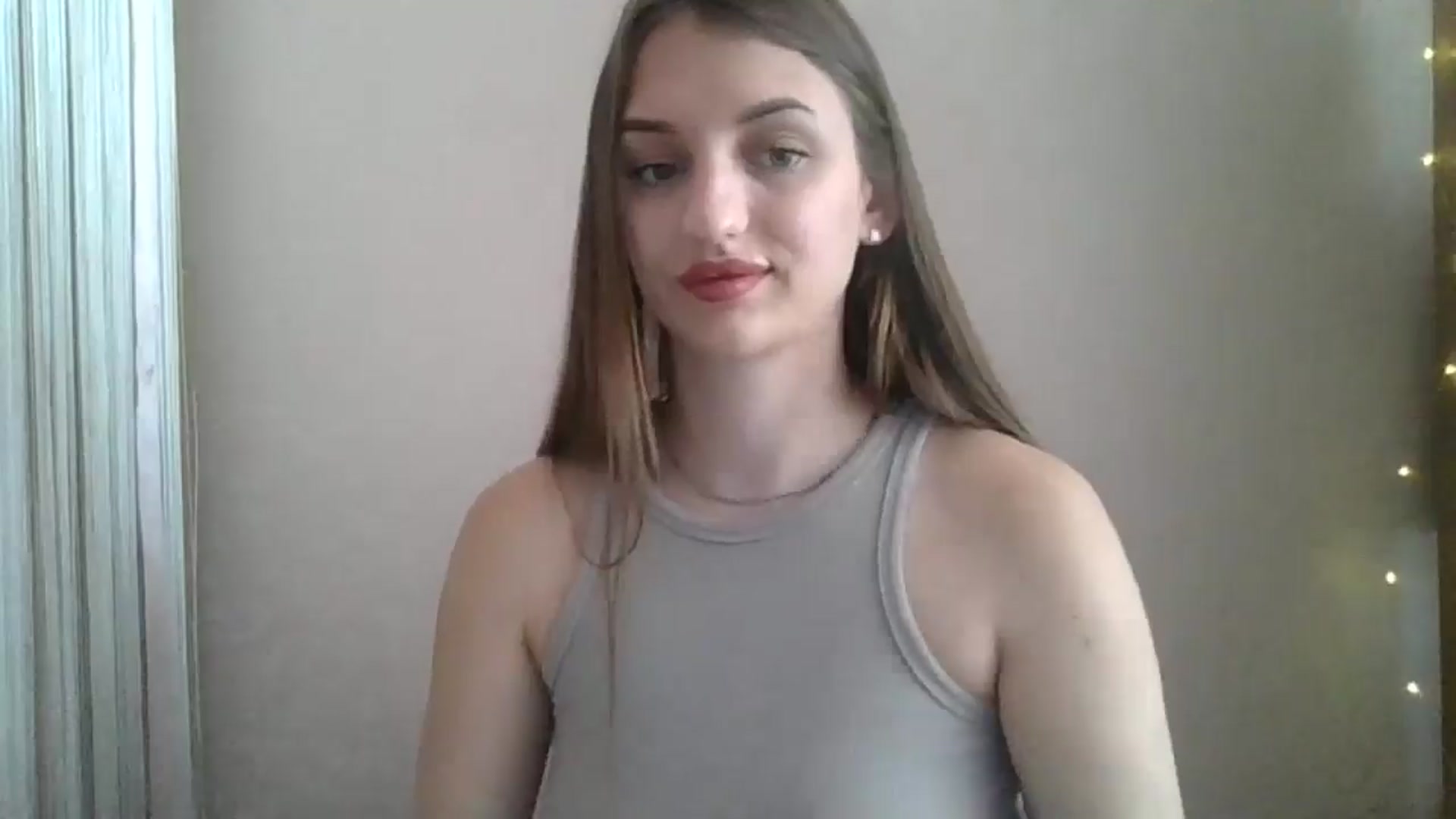 Gallery image thumbnail from SarahMills's myfreecams stream on, 07/19/2025, 09:16 image 13 of 20