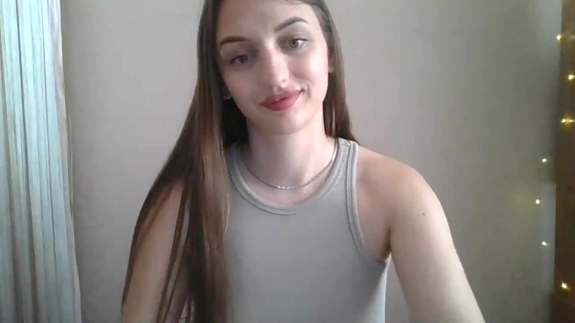 Gallery image thumbnail from SarahMills's myfreecams stream on, 07/19/2025, 11:06 image 8 of 20