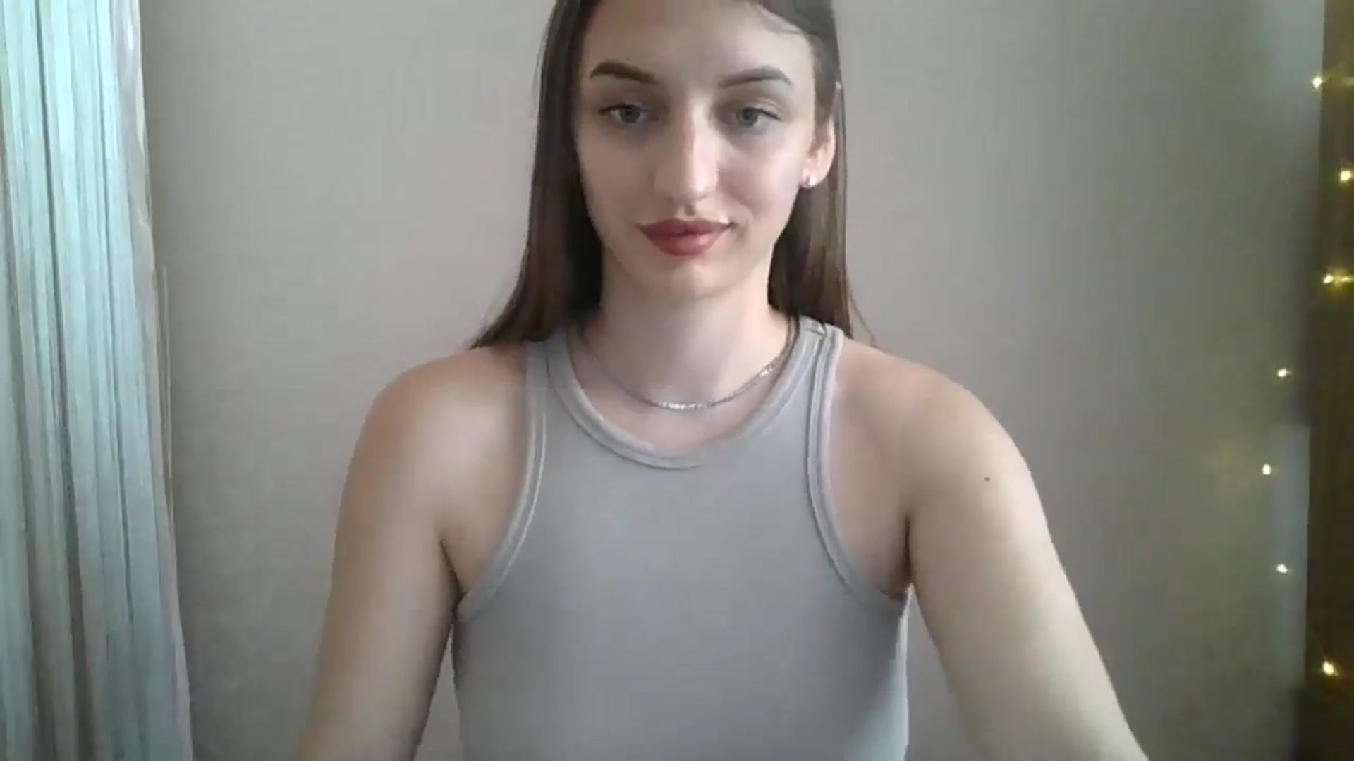 Gallery image thumbnail from SarahMills's myfreecams stream on, 07/19/2025, 11:06 image 5 of 20