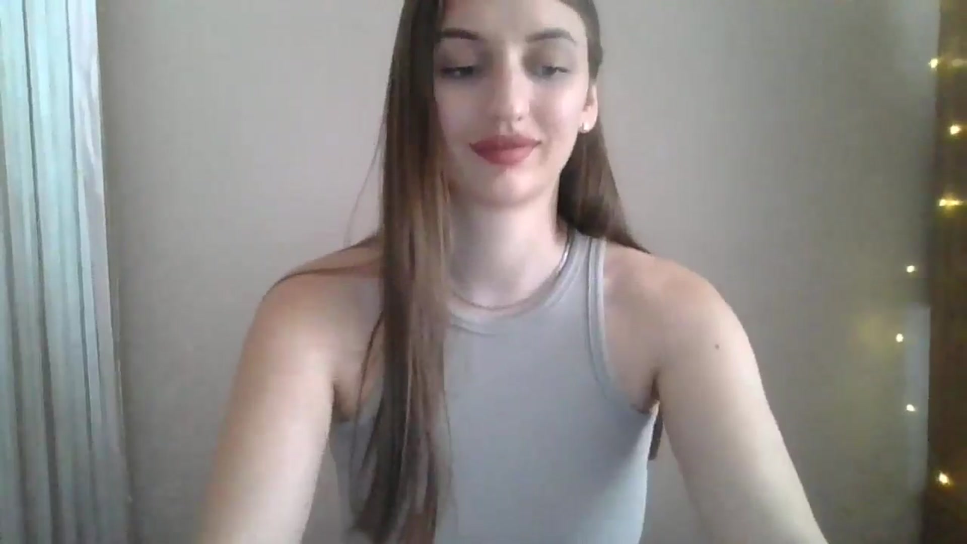 Gallery image thumbnail from SarahMills's myfreecams stream on, 07/19/2025, 12:07 image 7 of 20