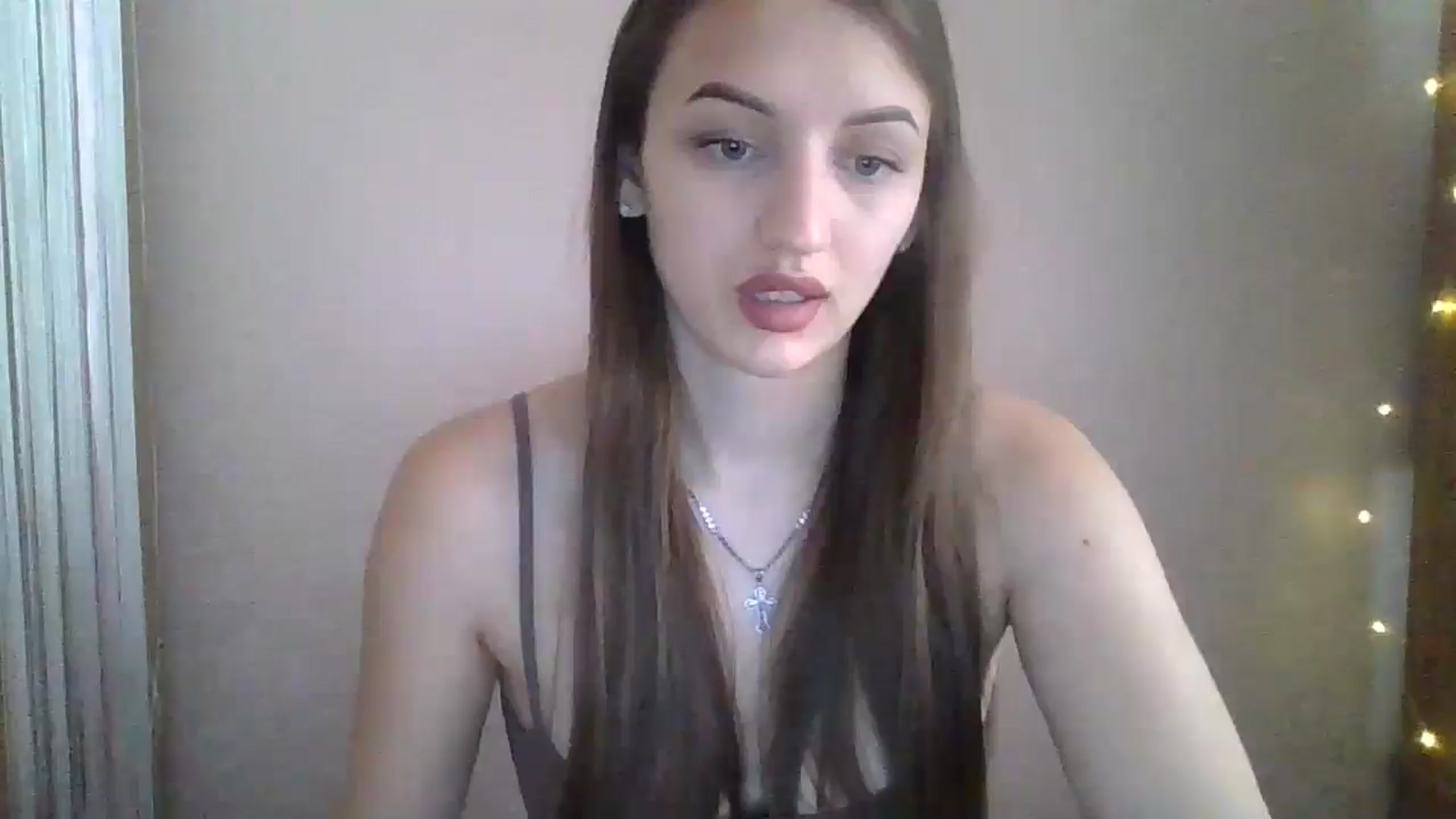 Gallery image thumbnail from SarahMills's myfreecams stream on, 07/21/2025, 09:24 image 1 of 20