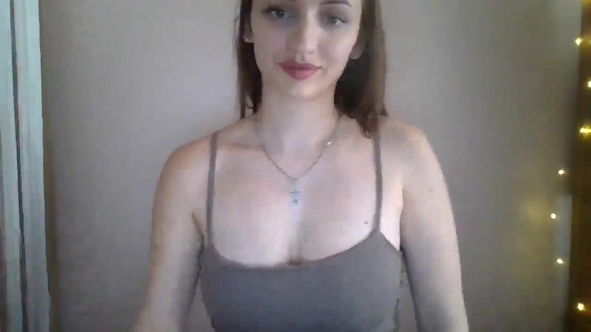 Gallery image thumbnail from SarahMills's myfreecams stream on, 07/21/2025, 10:58 image 5 of 20