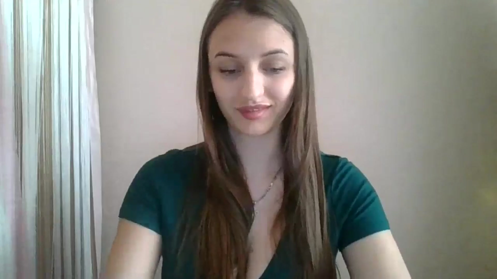 Gallery image thumbnail from SarahMills's myfreecams stream on, 07/27/2025, 09:47 image 10 of 20