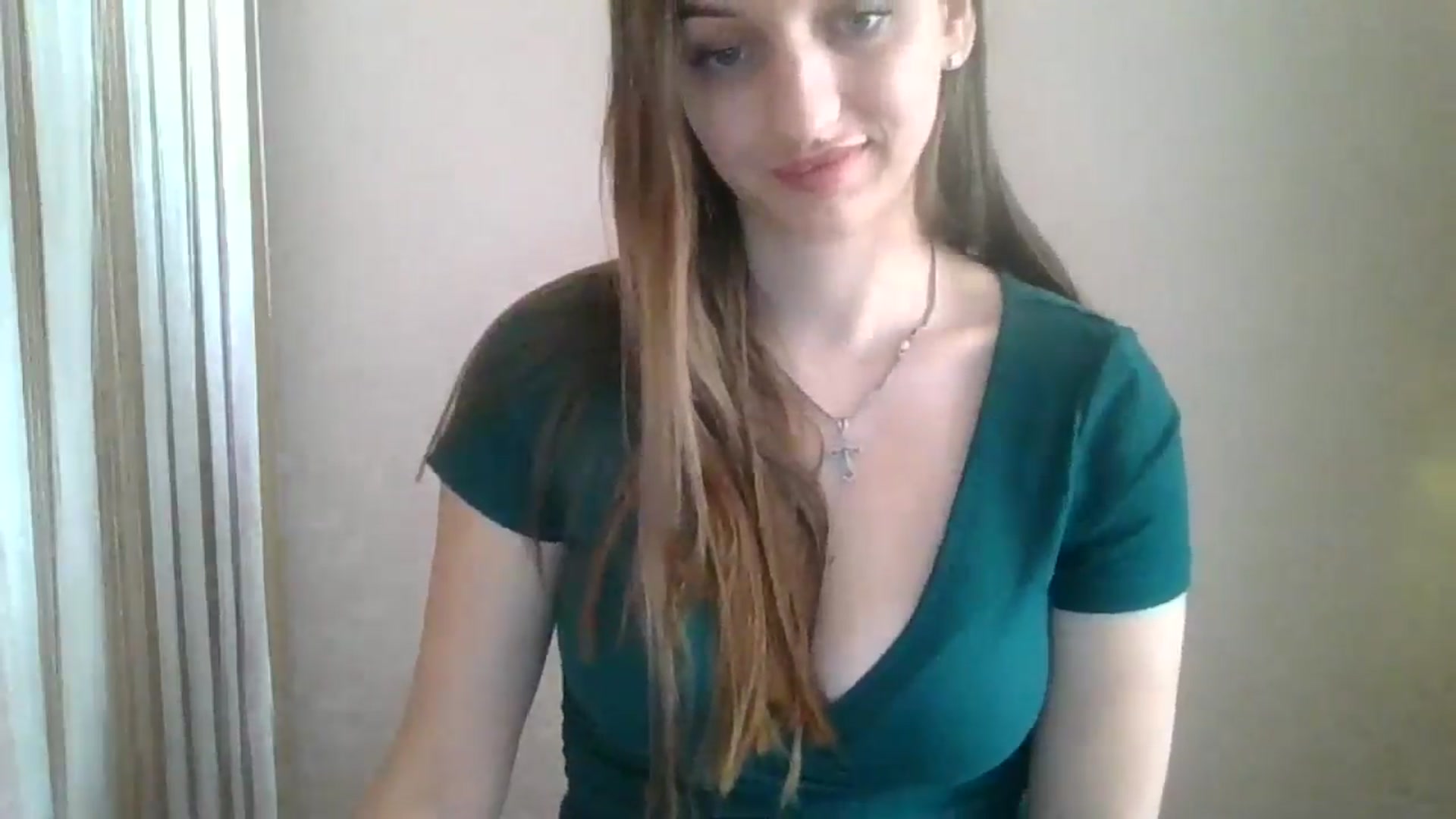 Gallery image thumbnail from SarahMills's myfreecams stream on, 07/27/2025, 10:46 image 11 of 20