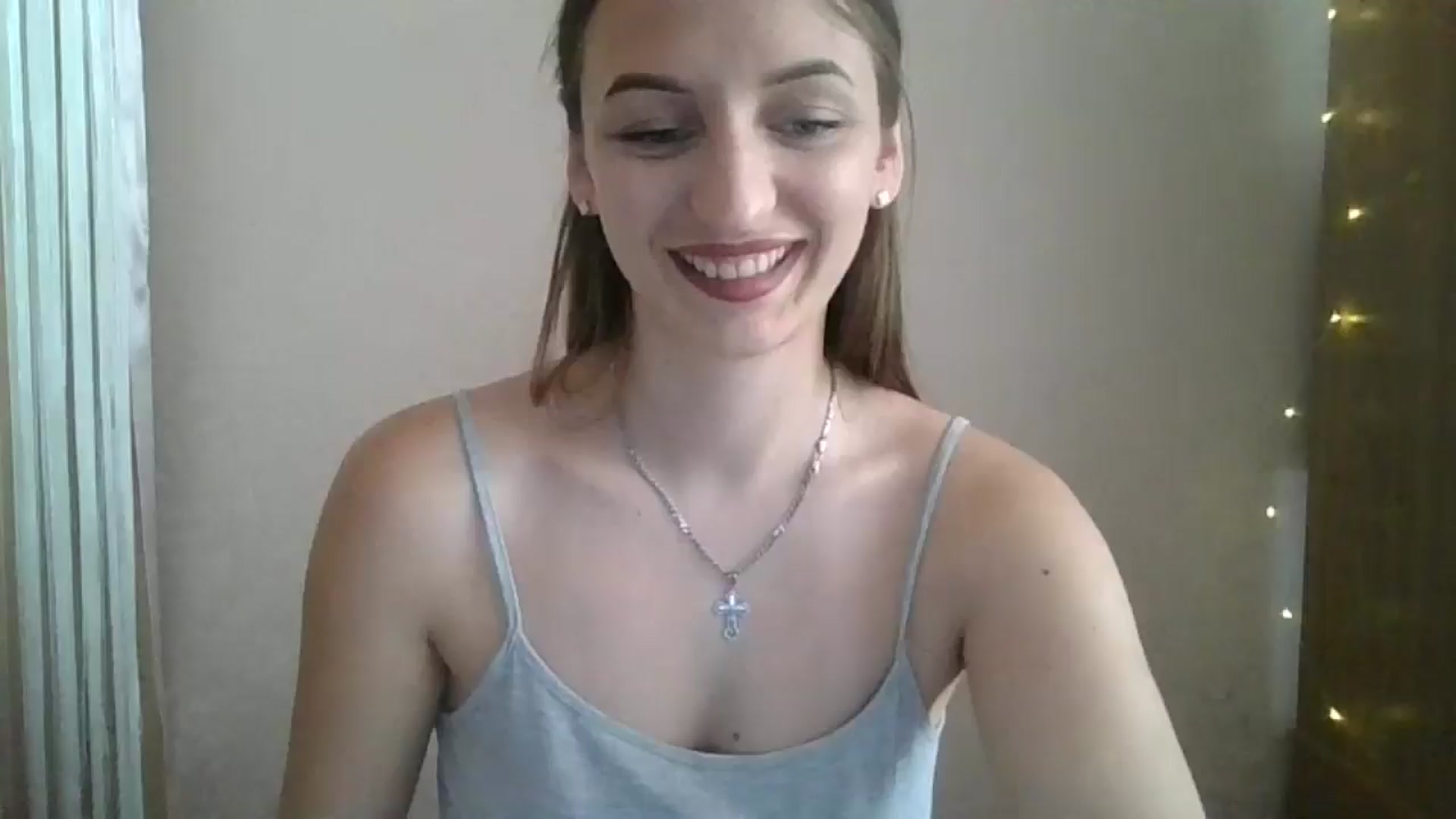 Gallery image thumbnail from SarahMills's myfreecams stream on, 07/28/2025, 09:58 image 1 of 20