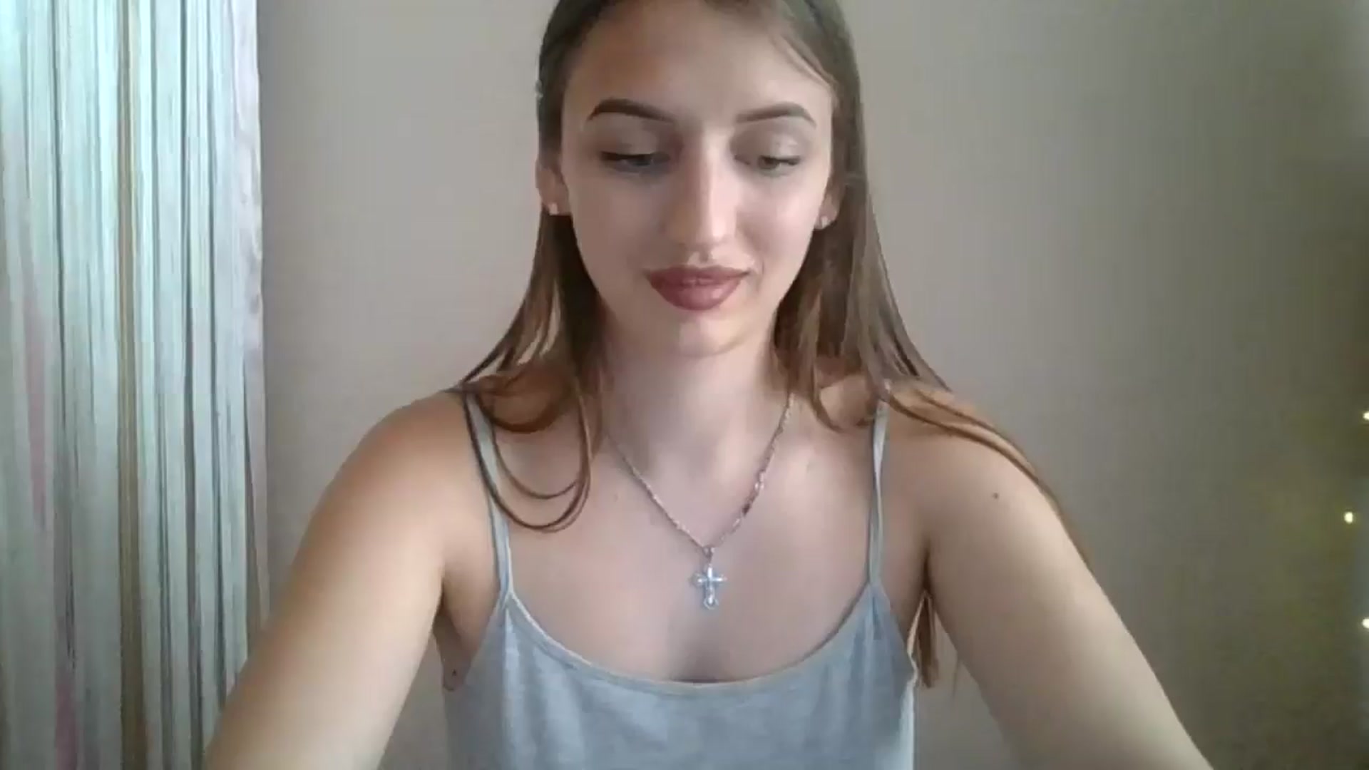 Gallery image thumbnail from SarahMills's myfreecams stream on, 07/28/2025, 11:01 image 4 of 20