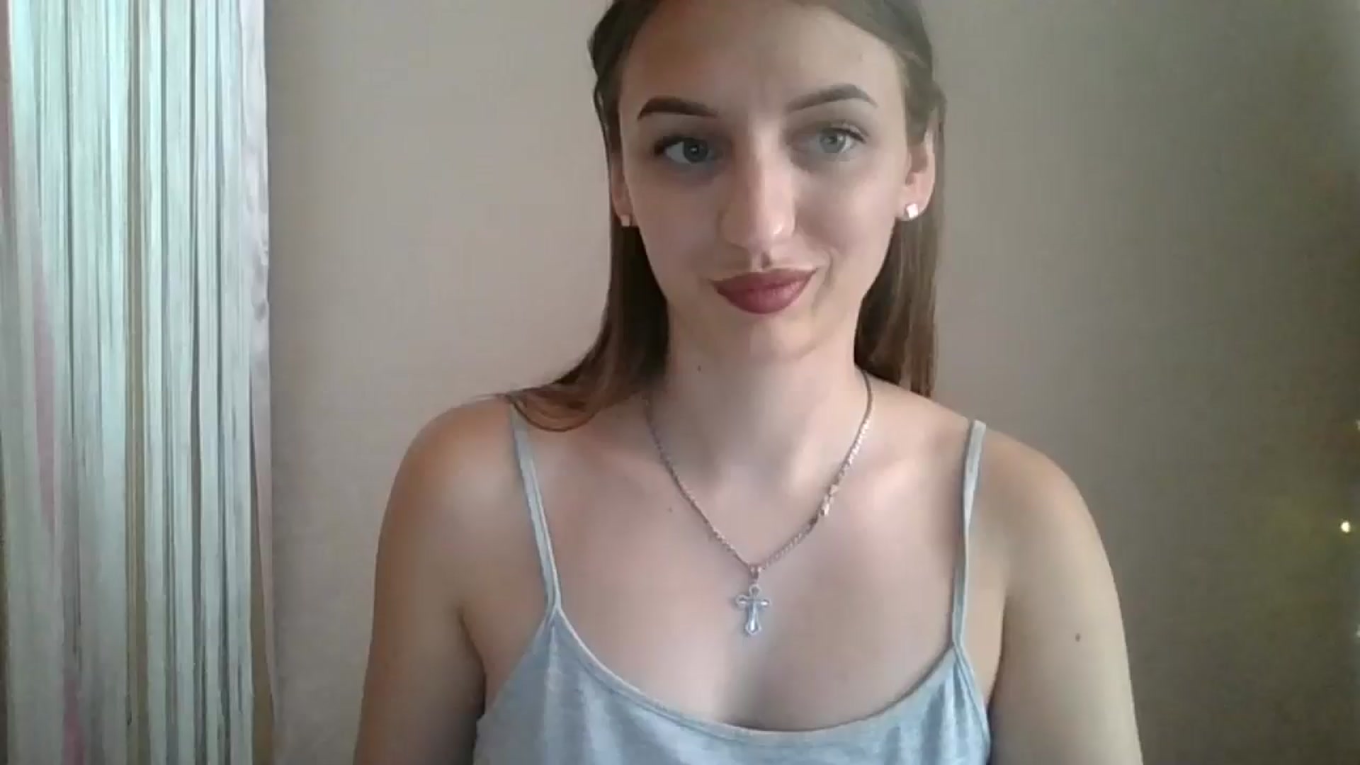 Gallery image thumbnail from SarahMills's myfreecams stream on, 07/28/2025, 11:01 image 16 of 20