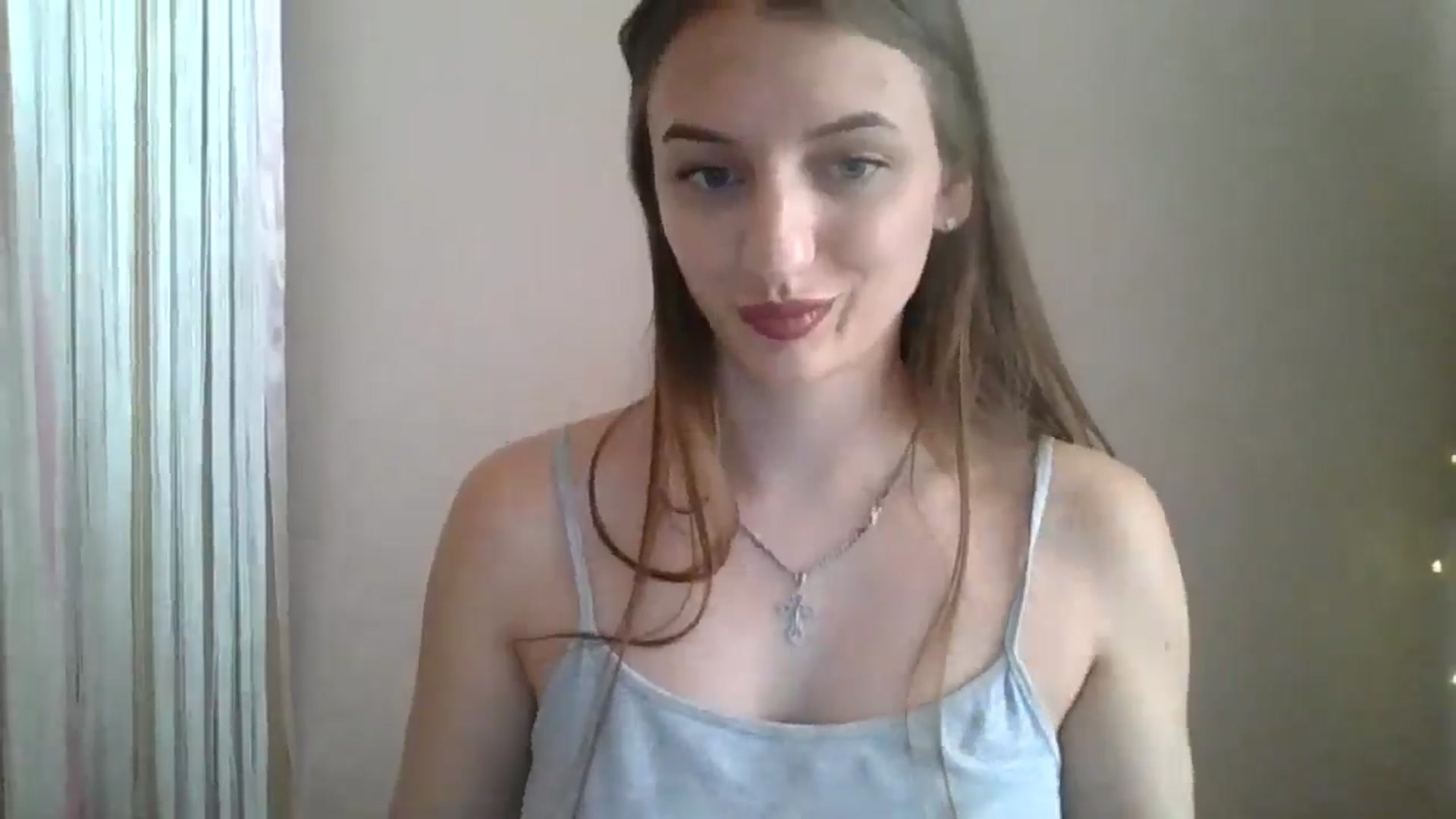 Gallery image thumbnail from SarahMills's myfreecams stream on, 07/28/2025, 11:01 image 15 of 20