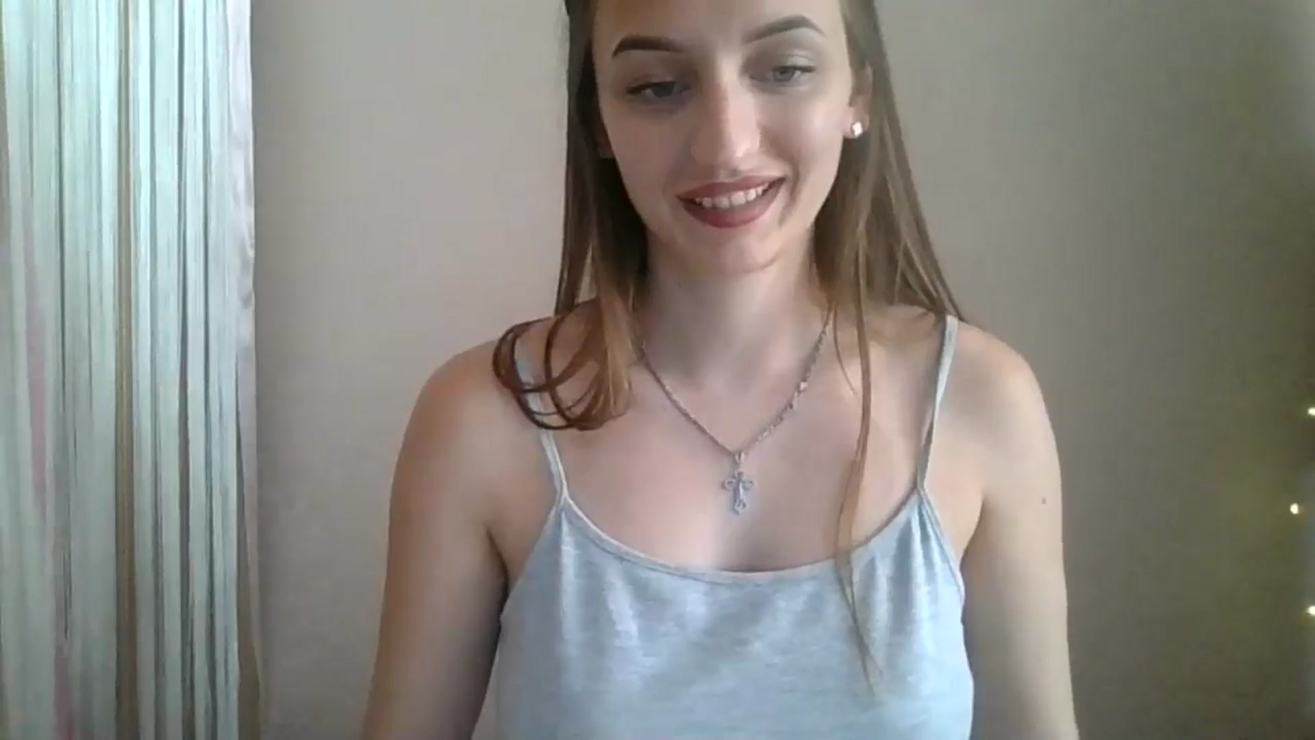 Gallery image thumbnail from SarahMills's myfreecams stream on, 07/28/2025, 11:01 image 13 of 20