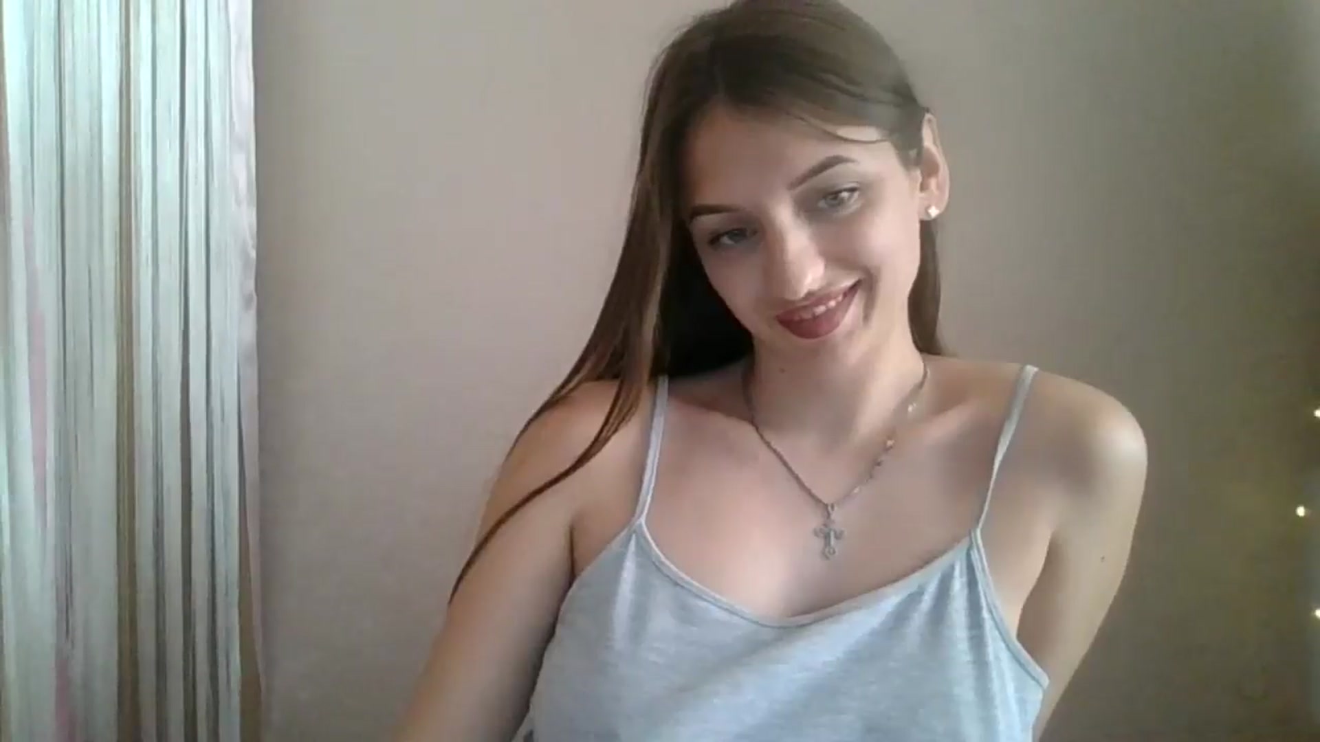 Gallery image thumbnail from SarahMills's myfreecams stream on, 07/28/2025, 11:01 image 9 of 20