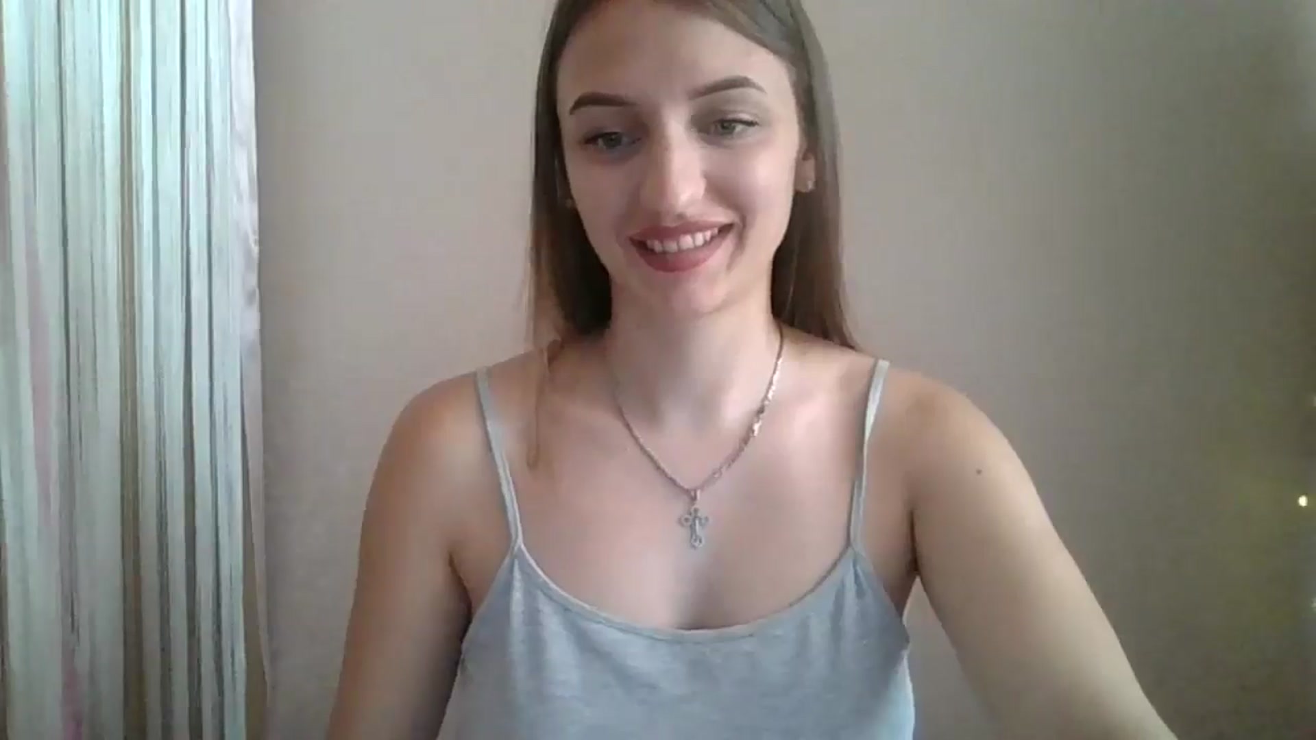 Gallery image thumbnail from SarahMills's myfreecams stream on, 07/28/2025, 11:46 image 14 of 20