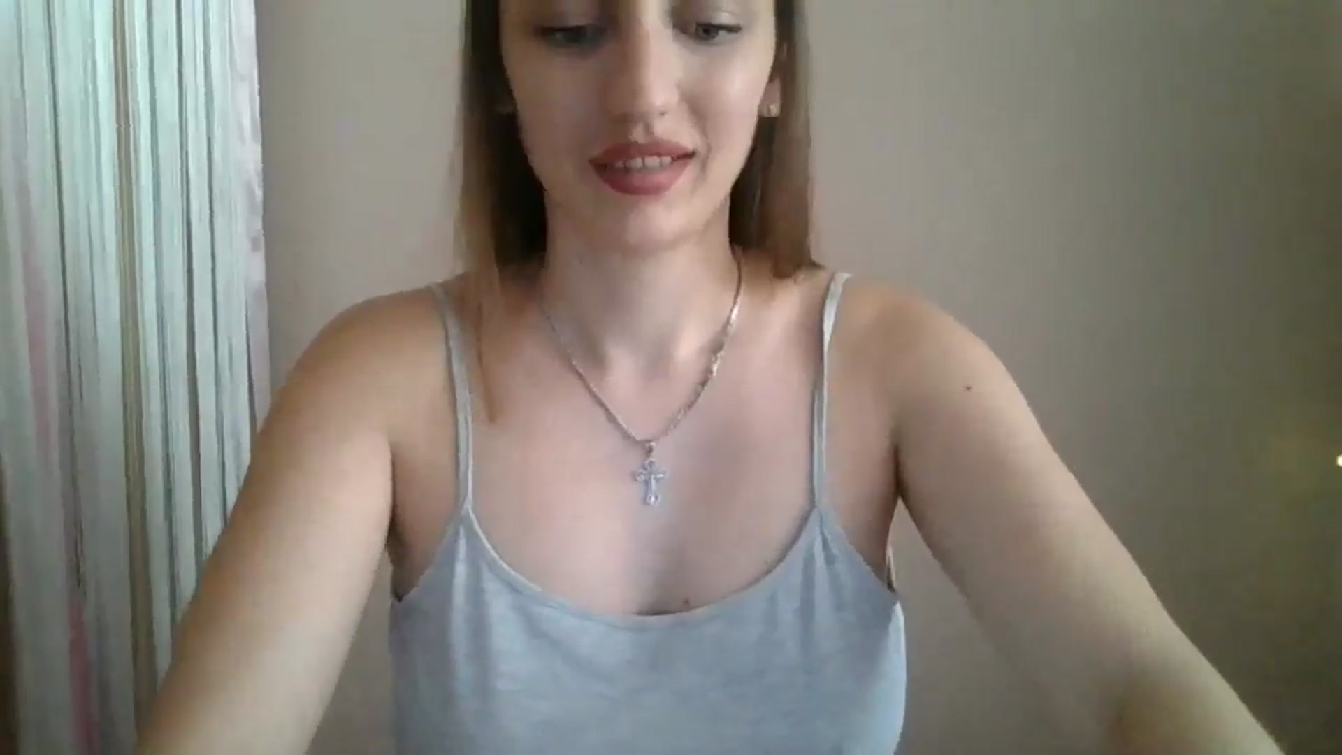 Gallery image thumbnail from SarahMills's myfreecams stream on, 07/28/2025, 11:46 image 17 of 20