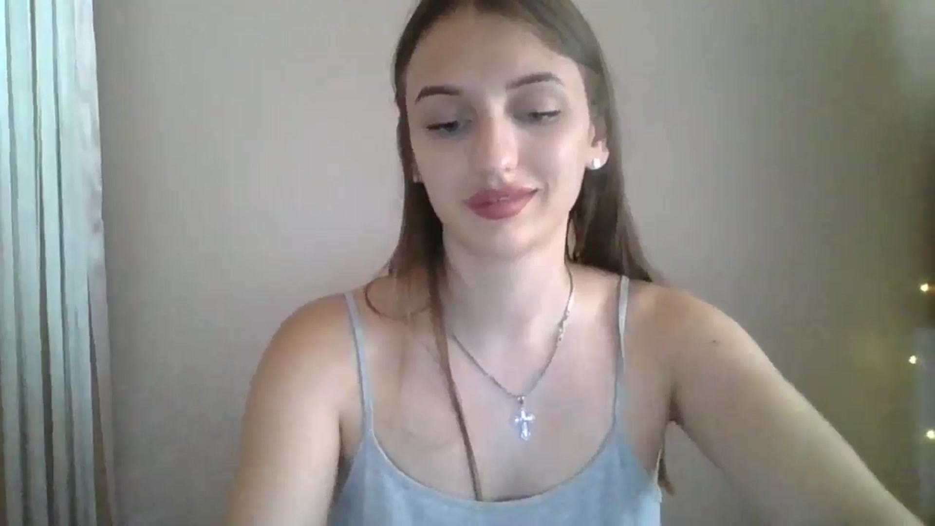 Gallery image thumbnail from SarahMills's myfreecams stream on, 07/28/2025, 12:53 image 7 of 20