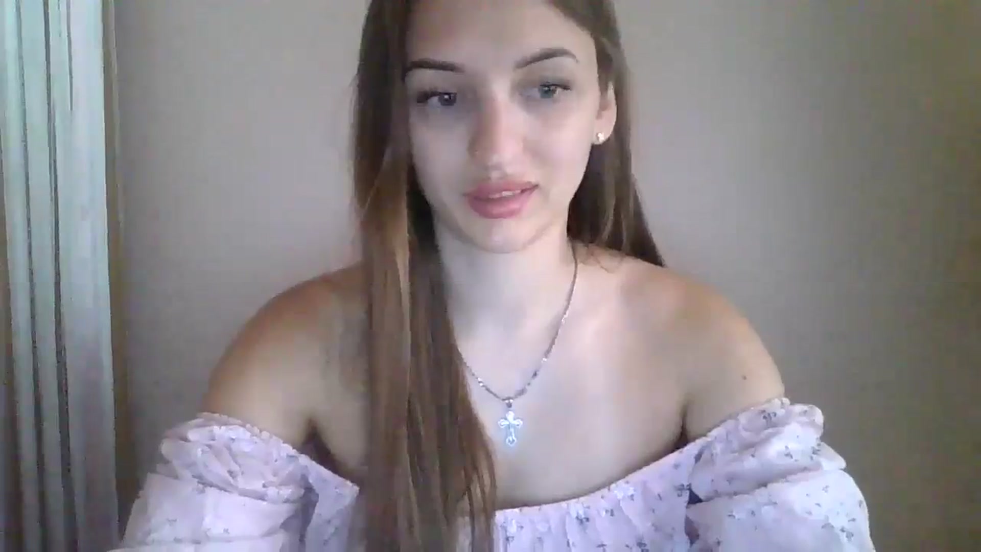 Gallery image thumbnail from SarahMills's myfreecams stream on, 07/31/2025, 08:36 image 6 of 20