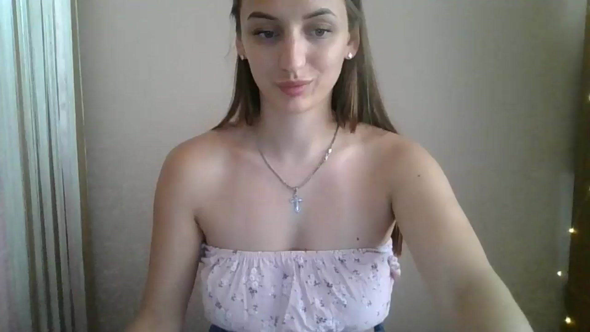 Gallery image thumbnail from SarahMills's myfreecams stream on, 07/31/2025, 12:52 image 20 of 20