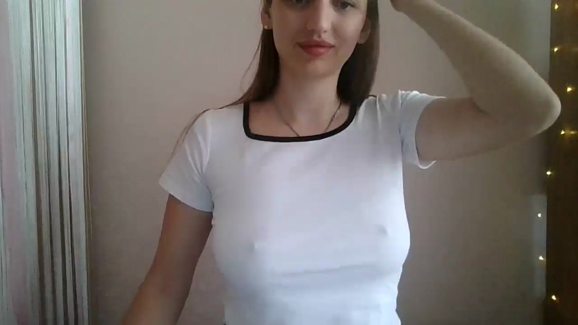 Gallery image thumbnail from SarahMills's myfreecams stream on, 08/01/2025, 09:41 image 6 of 20
