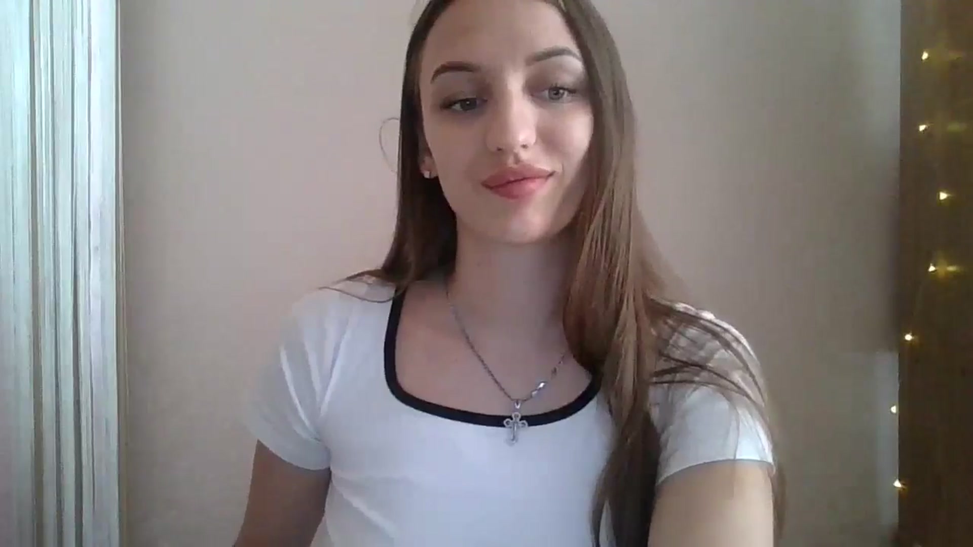 Gallery image thumbnail from SarahMills's myfreecams stream on, 08/01/2025, 11:03 image 3 of 20