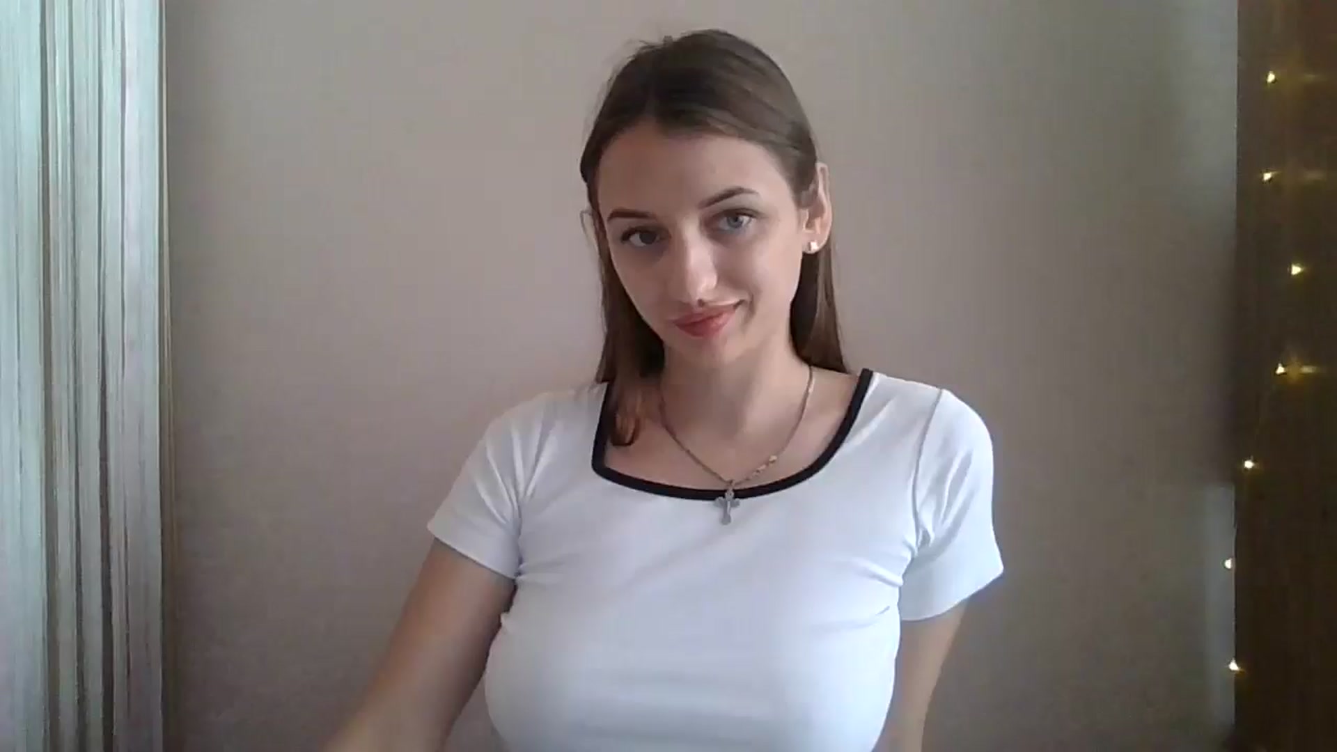 Gallery image thumbnail from SarahMills's myfreecams stream on, 08/01/2025, 11:03 image 2 of 20