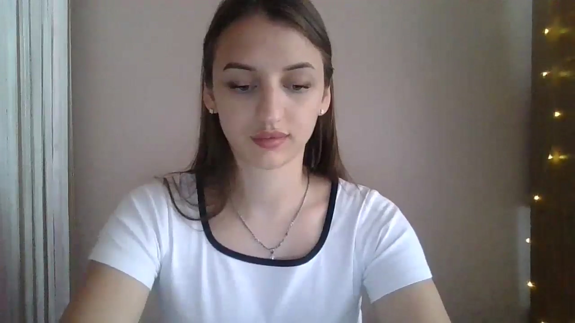 Gallery image thumbnail from SarahMills's myfreecams stream on, 08/01/2025, 11:03 image 19 of 20
