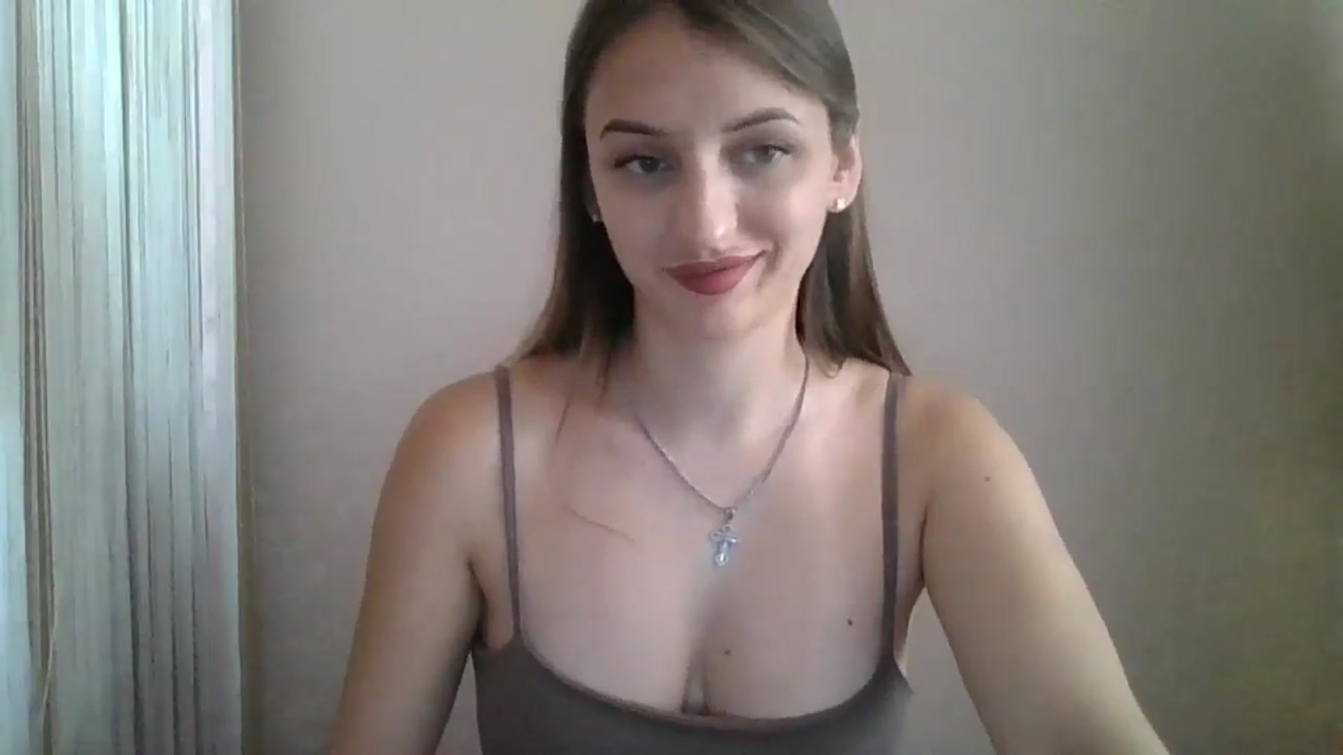 Gallery image thumbnail from SarahMills's myfreecams stream on, 08/02/2025, 14:06 image 3 of 20