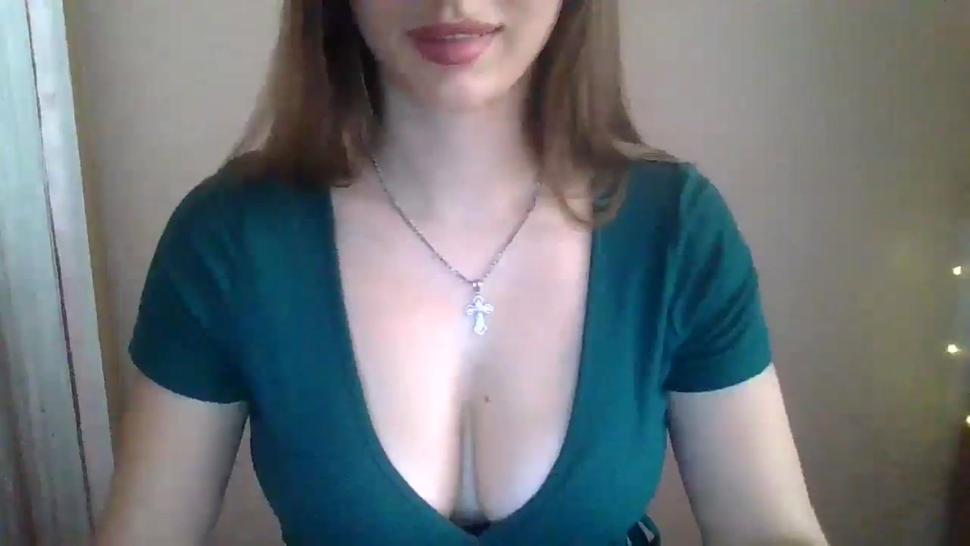 Gallery image thumbnail from SarahMills's myfreecams stream on, 08/07/2025, 13:03 image 2 of 20