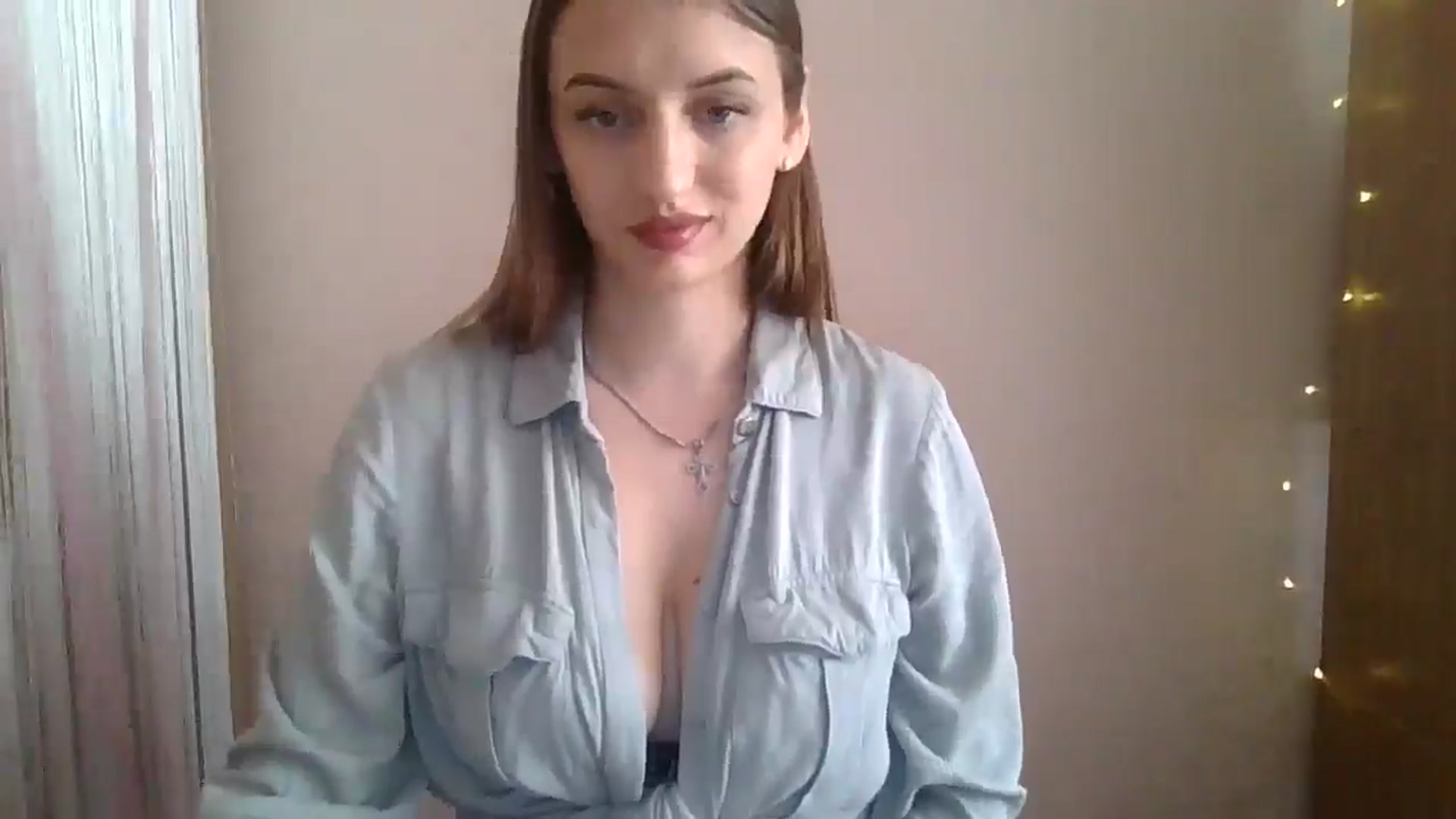 Gallery image thumbnail from SarahMills's myfreecams stream on, 08/08/2025, 10:47 image 20 of 20