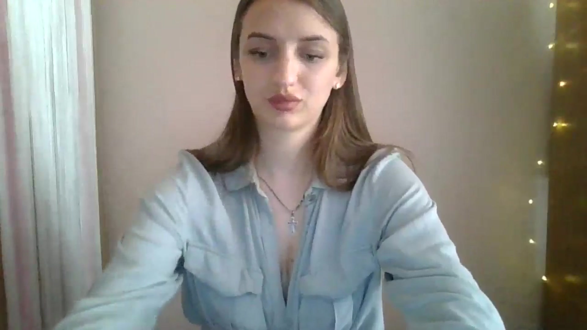 Gallery image thumbnail from SarahMills's myfreecams stream on, 08/08/2025, 13:13 image 2 of 20
