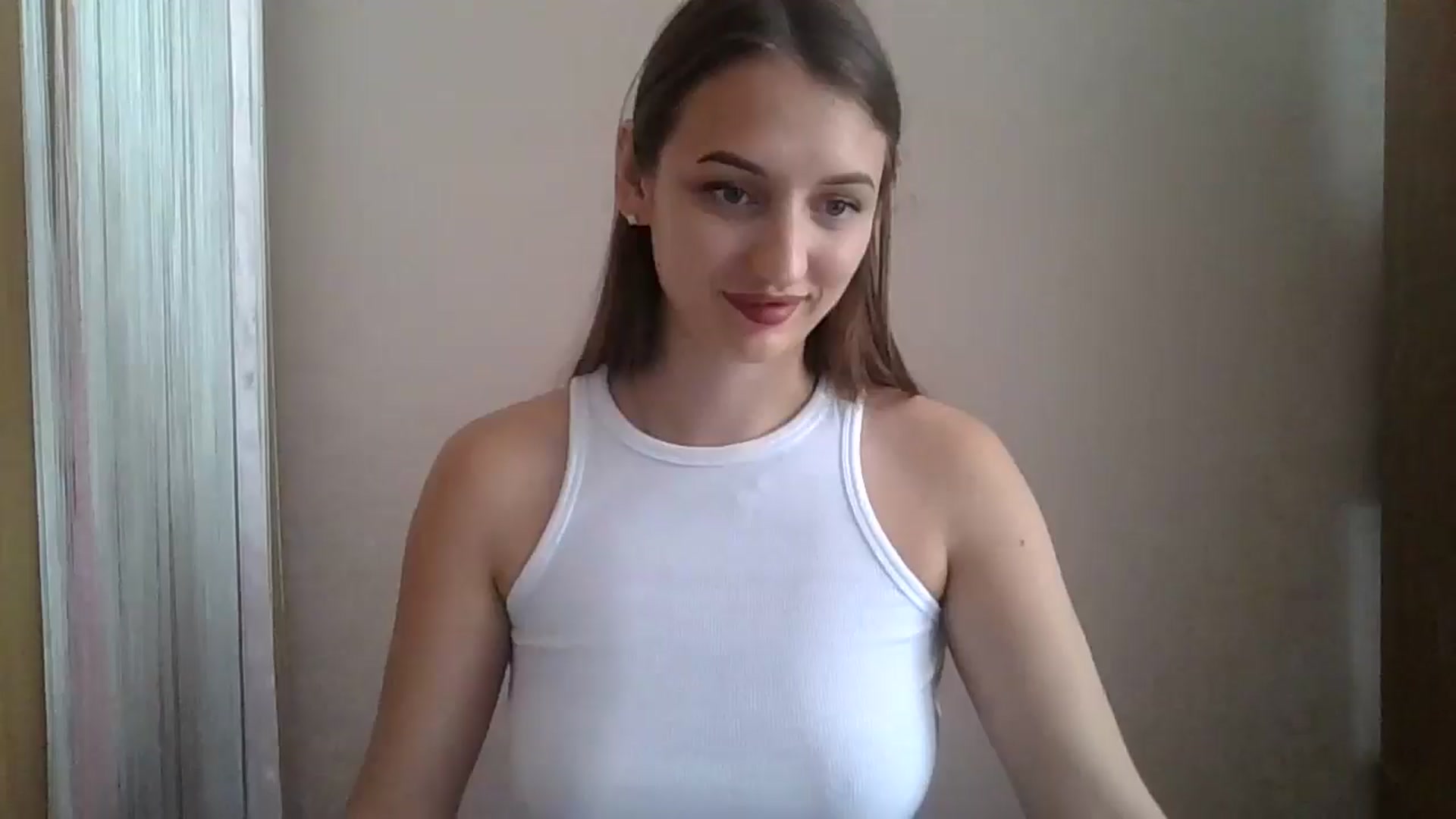 Gallery image thumbnail from SarahMills's myfreecams stream on, 08/10/2025, 12:13 image 1 of 20