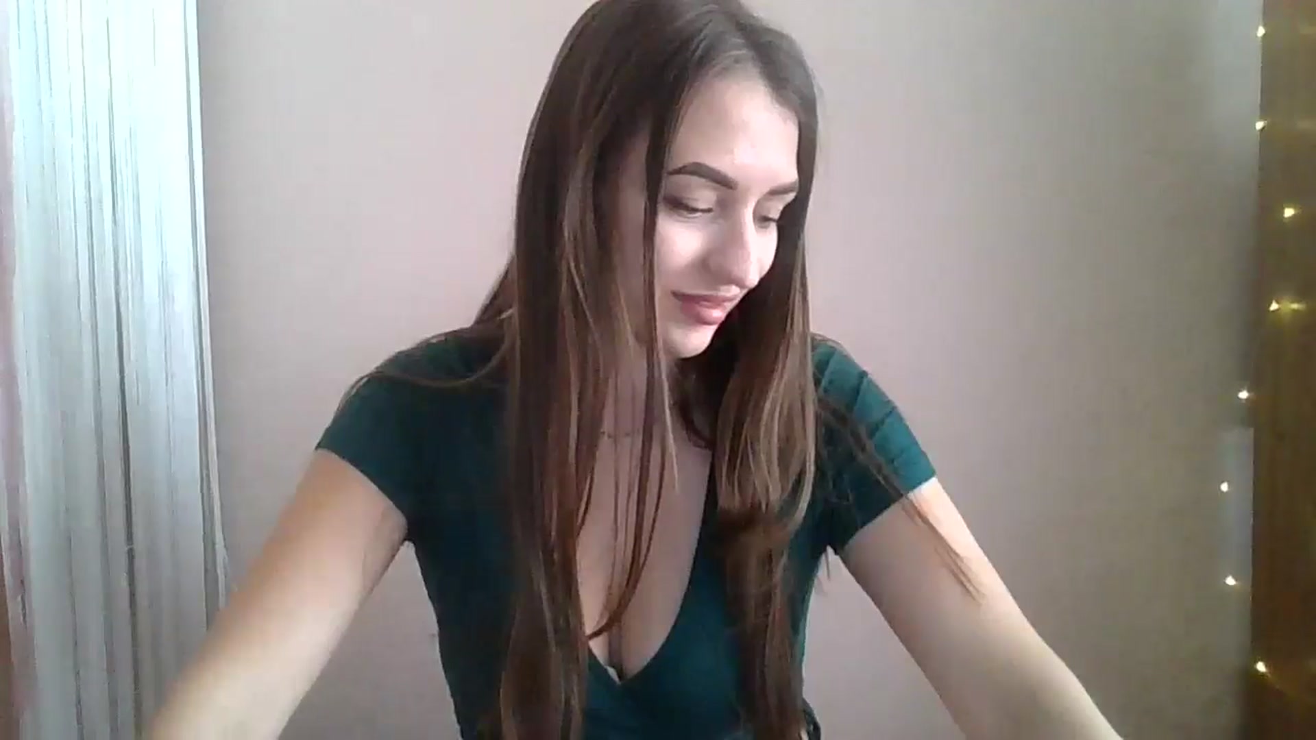 Gallery image thumbnail from SarahMills's myfreecams stream on, 08/14/2025, 09:19 image 11 of 20