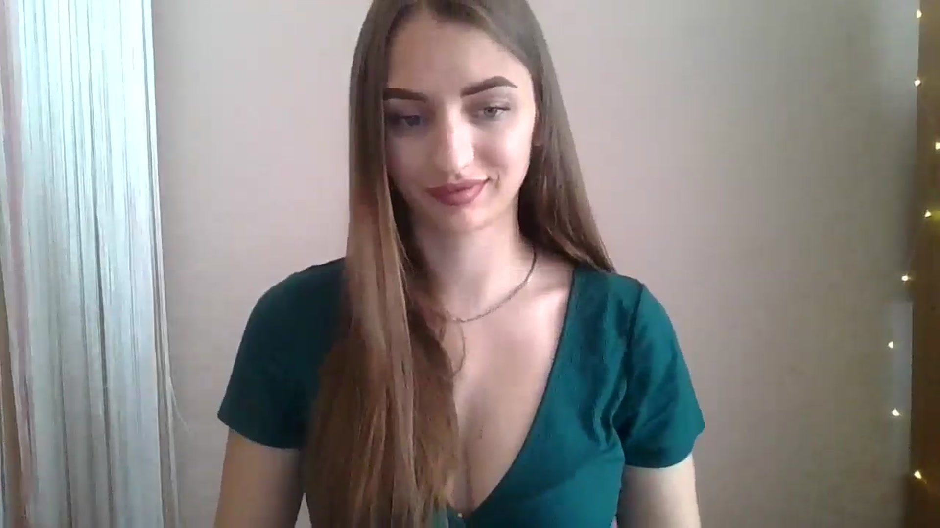 Gallery image thumbnail from SarahMills's myfreecams stream on, 08/14/2025, 10:01 image 20 of 20