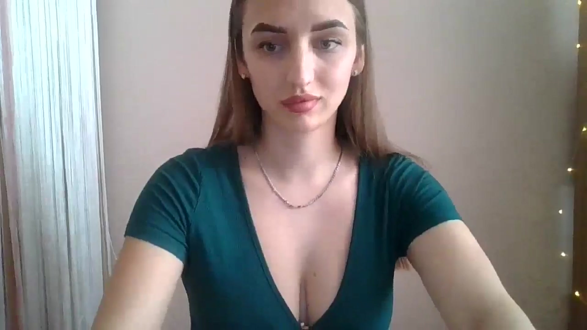 Gallery image thumbnail from SarahMills's myfreecams stream on, 08/14/2025, 11:28 image 4 of 20