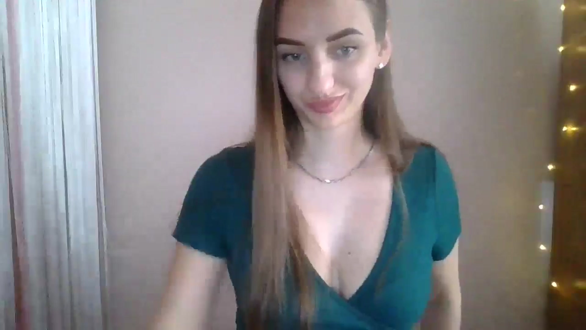 Gallery image thumbnail from SarahMills's myfreecams stream on, 08/14/2025, 12:11 image 2 of 20