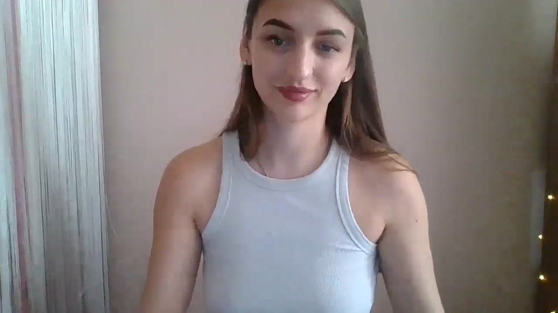 Gallery image thumbnail from SarahMills's myfreecams stream on, 08/15/2025, 13:13 image 9 of 20