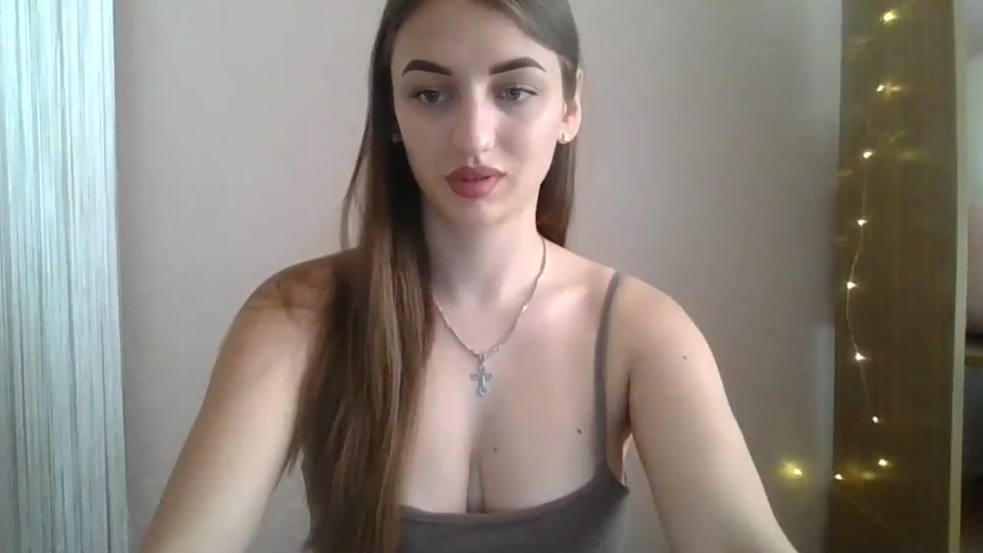 Gallery image thumbnail from SarahMills's myfreecams stream on, 08/16/2025, 09:01 image 7 of 20