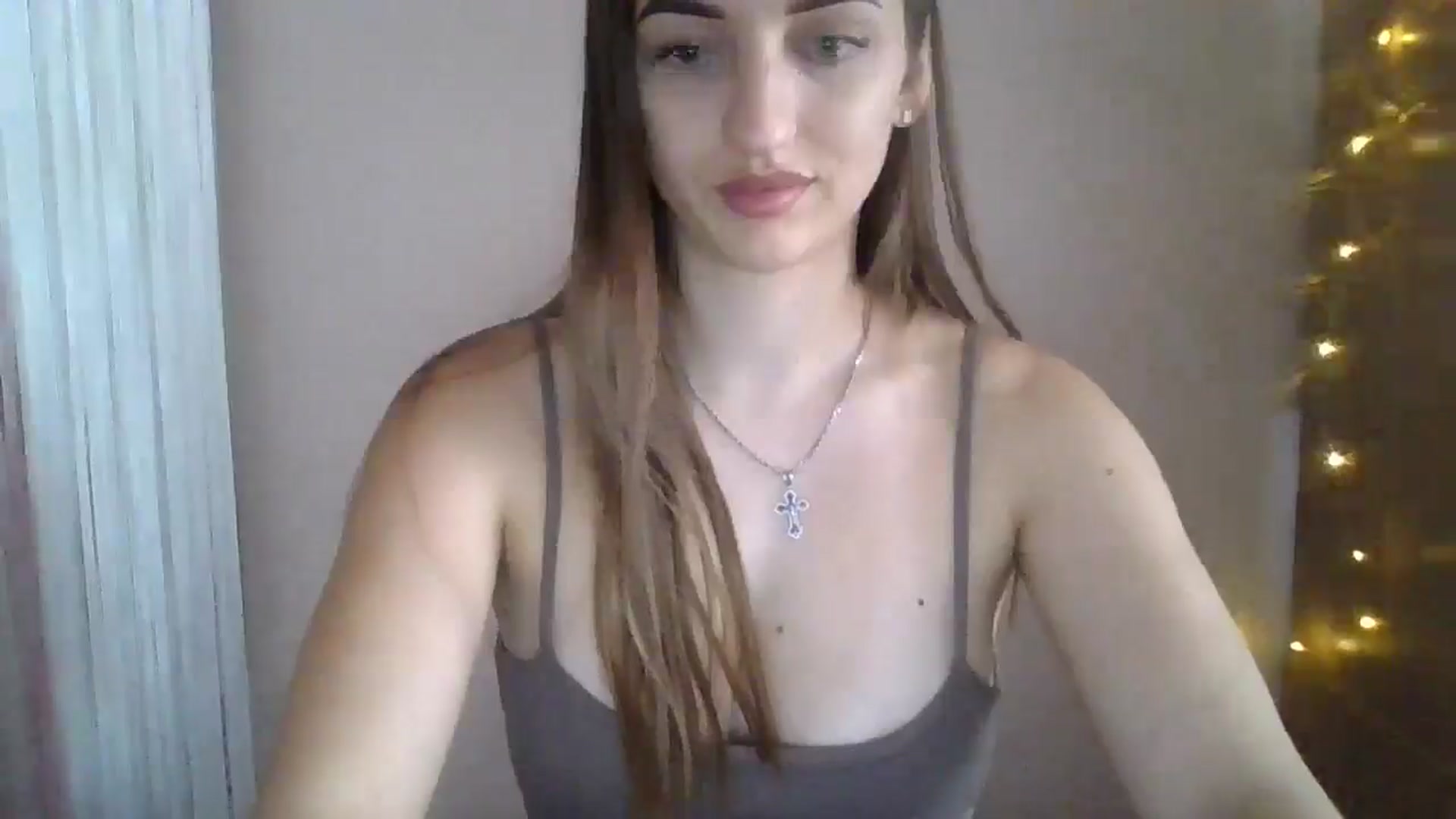 Gallery image thumbnail from SarahMills's myfreecams stream on, 08/16/2025, 12:01 image 14 of 20
