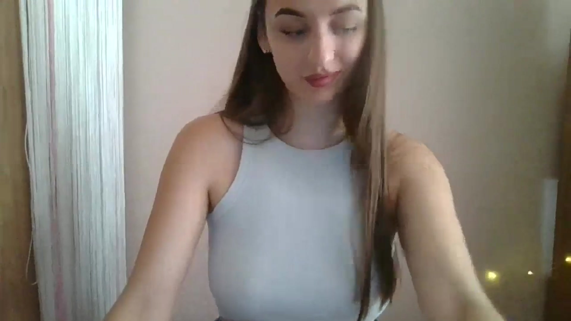 Gallery image thumbnail from SarahMills's myfreecams stream on, 08/17/2025, 08:31 image 11 of 20