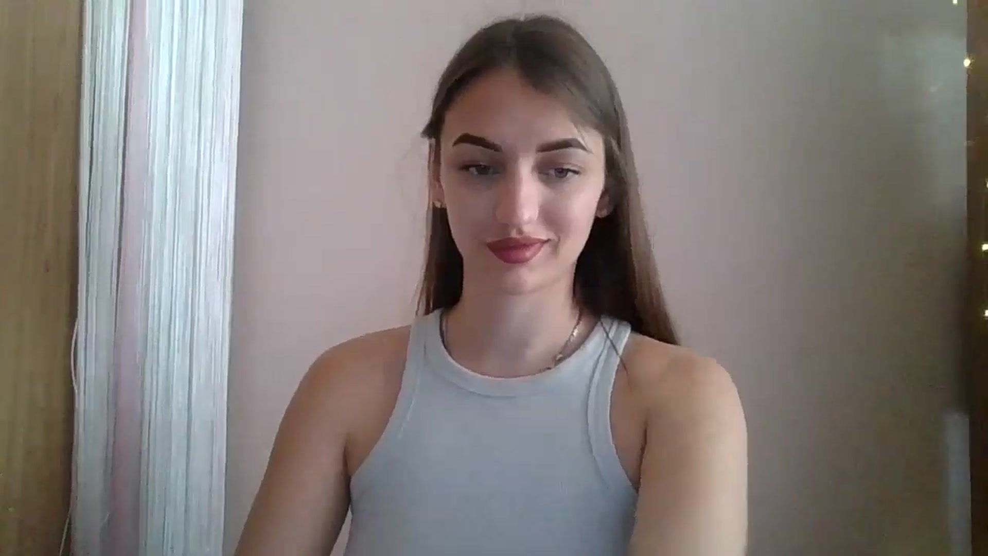 Gallery image thumbnail from SarahMills's myfreecams stream on, 08/17/2025, 08:31 image 12 of 20