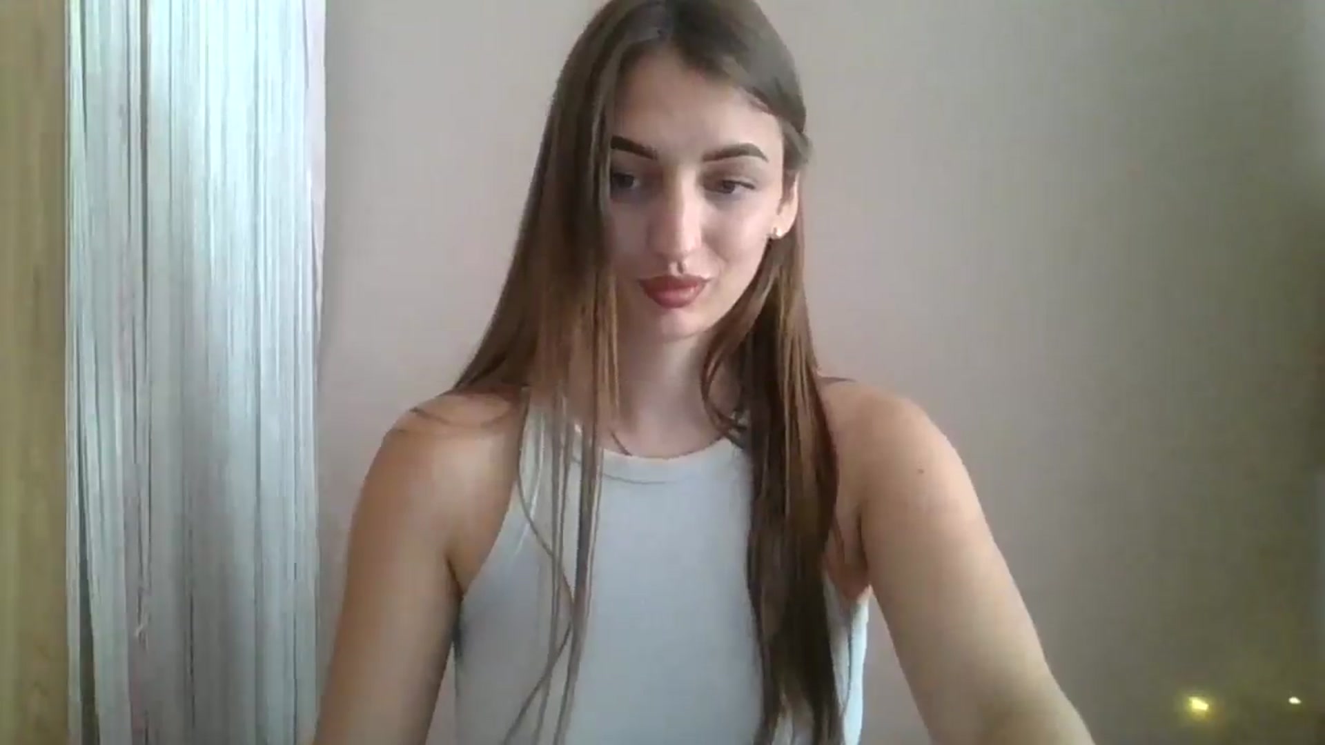 Gallery image thumbnail from SarahMills's myfreecams stream on, 08/17/2025, 11:06 image 3 of 20