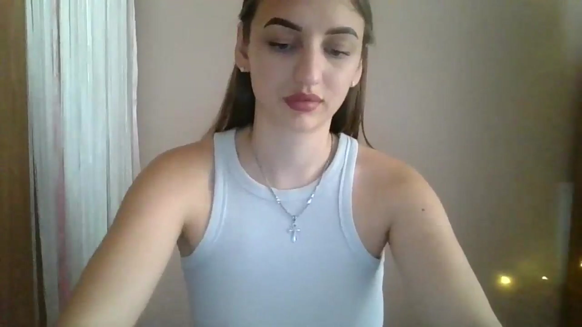 Gallery image thumbnail from SarahMills's myfreecams stream on, 08/17/2025, 13:56 image 9 of 20