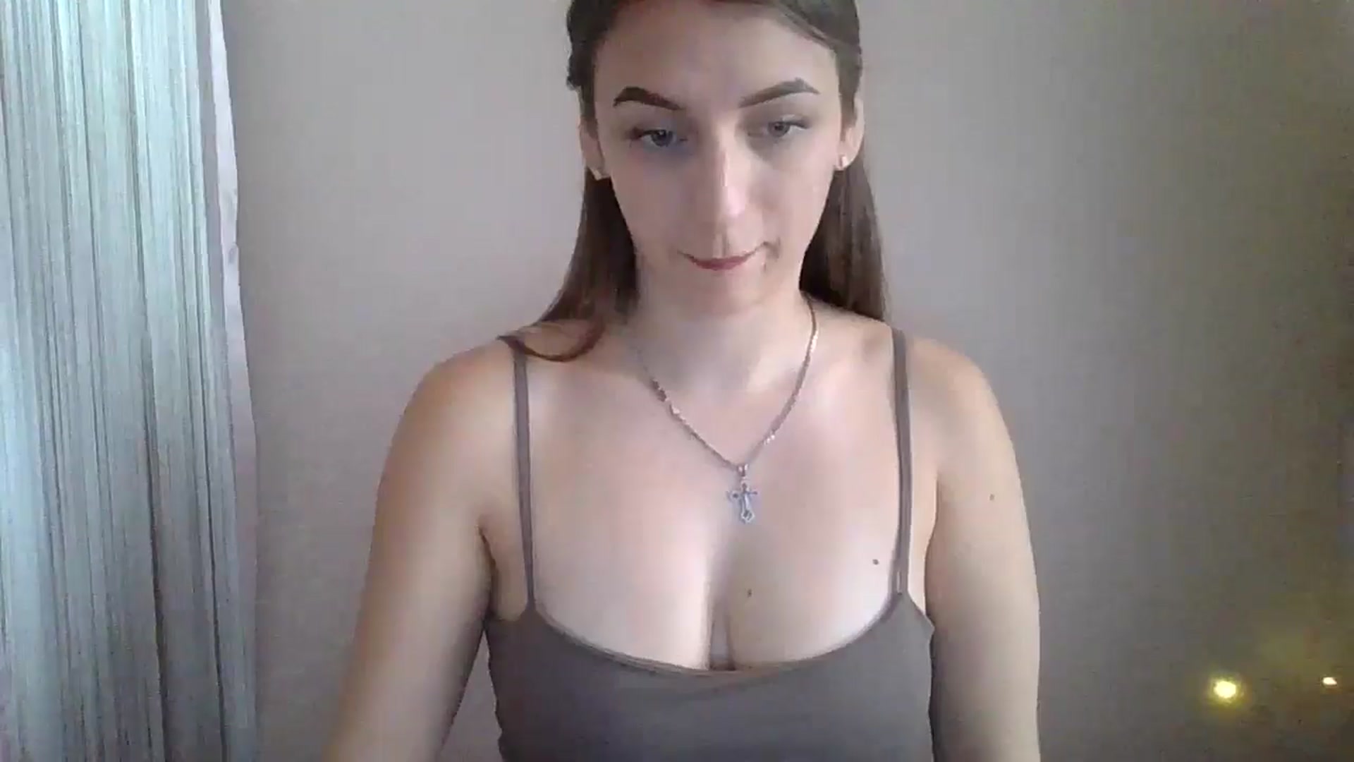 Gallery image thumbnail from SarahMills's myfreecams stream on, 08/18/2025, 08:04 image 17 of 20