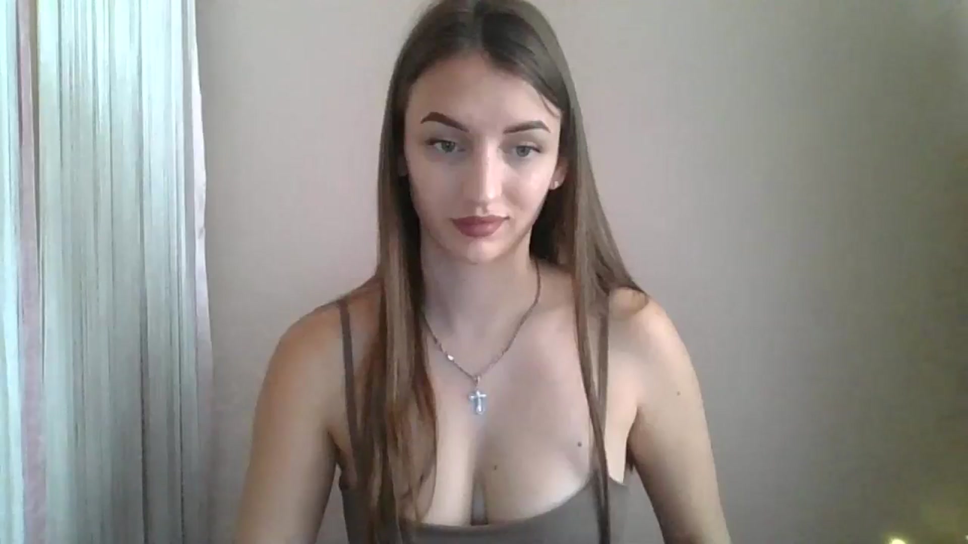 Gallery image thumbnail from SarahMills's myfreecams stream on, 08/18/2025, 08:56 image 9 of 20