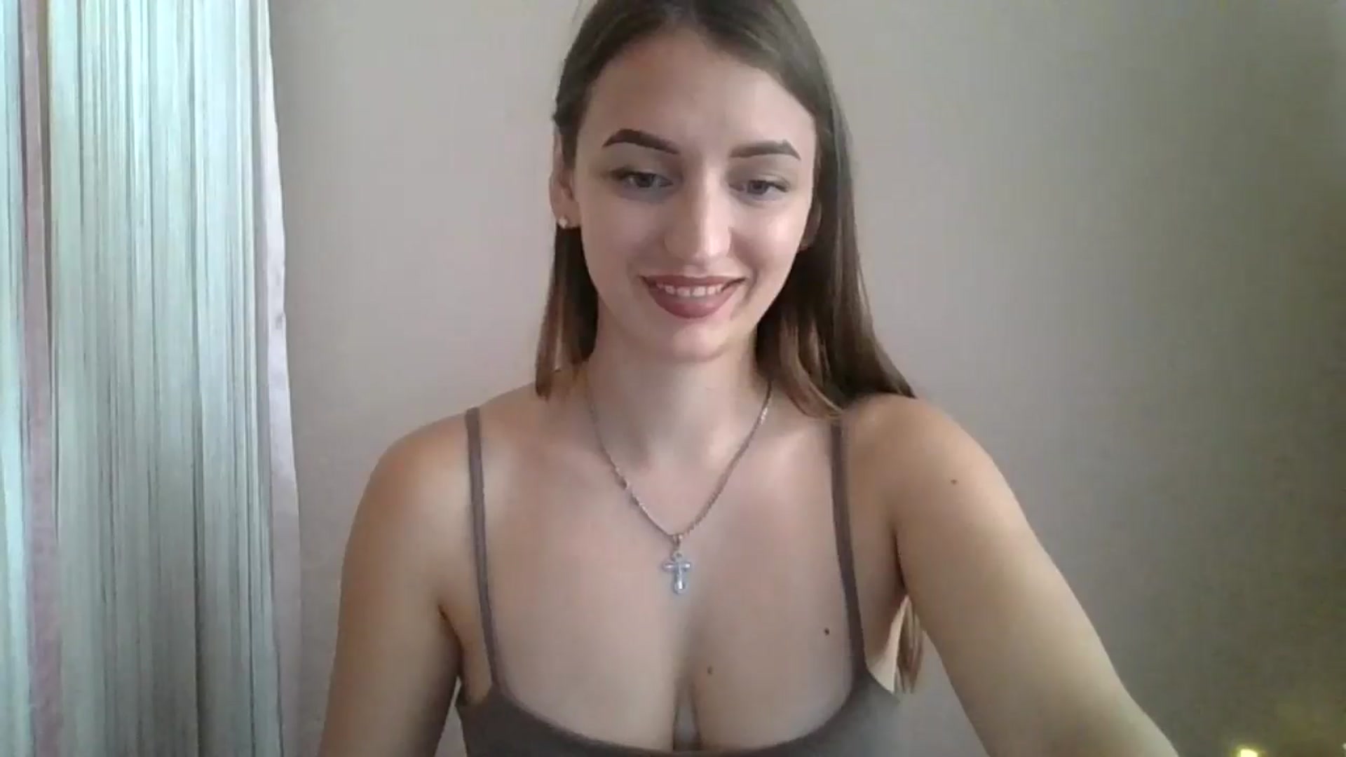 Gallery image thumbnail from SarahMills's myfreecams stream on, 08/18/2025, 09:16 image 6 of 20
