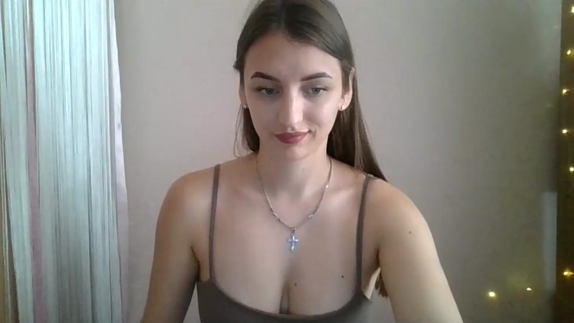 Gallery image thumbnail from SarahMills's myfreecams stream on, 08/18/2025, 09:46 image 5 of 20