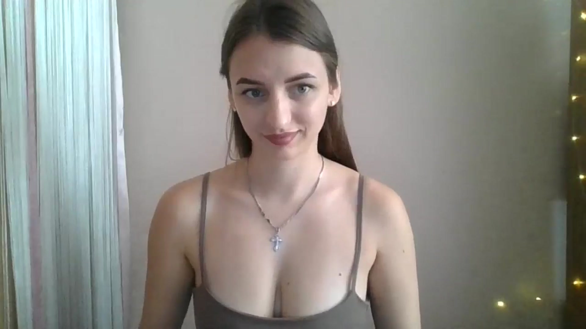 Gallery image thumbnail from SarahMills's myfreecams stream on, 08/18/2025, 09:46 image 11 of 20