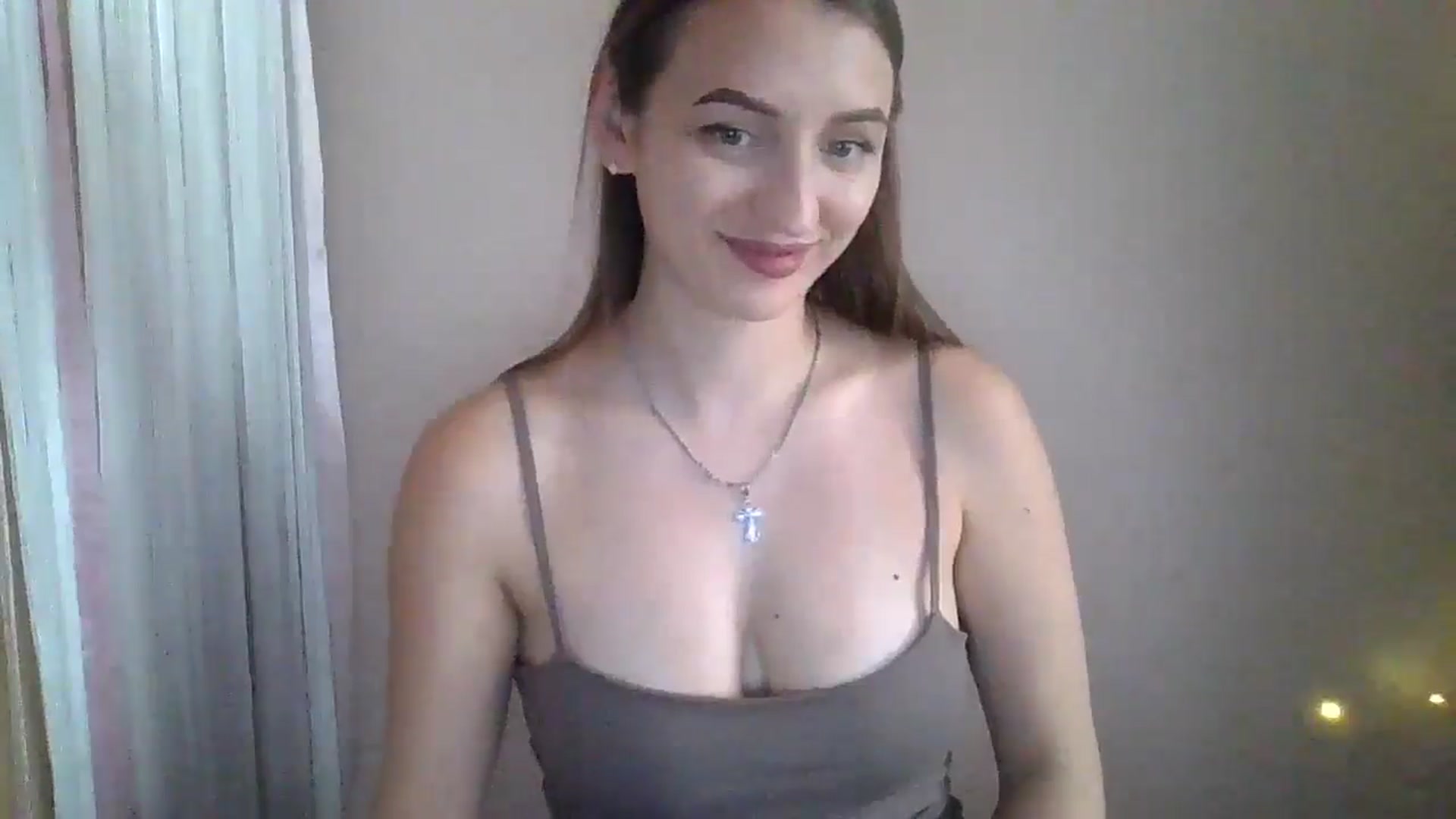 Gallery image thumbnail from SarahMills's myfreecams stream on, 08/18/2025, 12:39 image 14 of 20