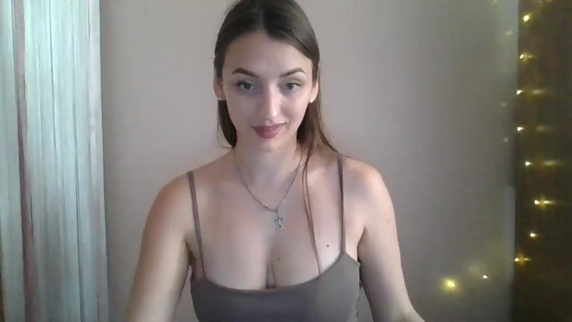 Gallery image thumbnail from SarahMills's myfreecams stream on, 08/22/2025, 13:25 image 10 of 20
