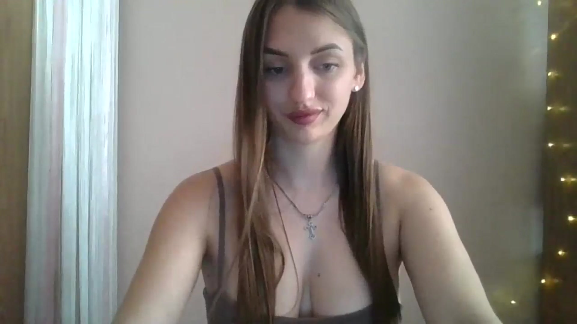 Gallery image thumbnail from SarahMills's myfreecams stream on, 08/28/2025, 13:31 image 3 of 20