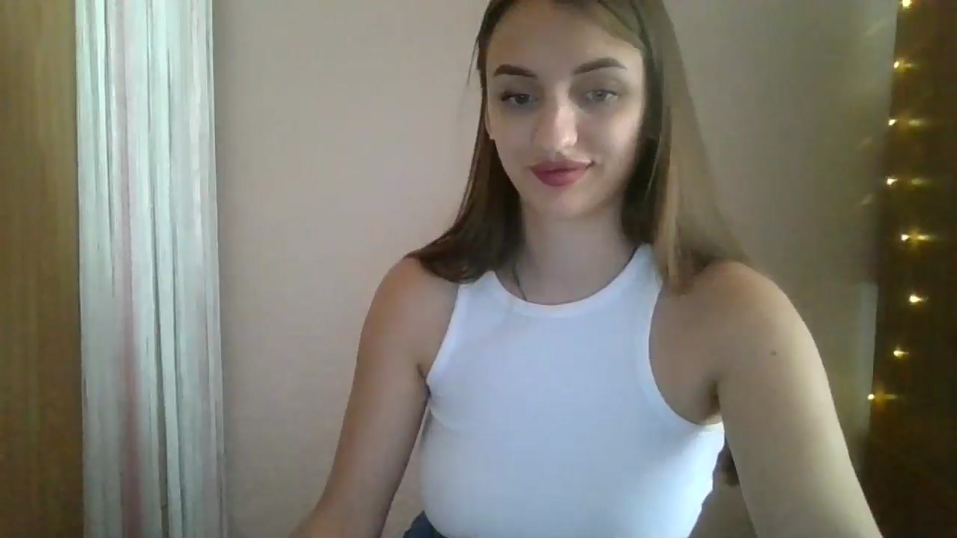 Gallery image thumbnail from SarahMills's myfreecams stream on, 08/30/2025, 13:50 image 3 of 20