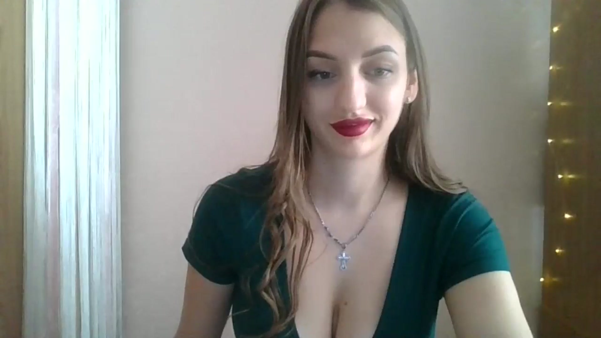Gallery image thumbnail from SarahMills's myfreecams stream on, 08/31/2025, 11:09 image 11 of 20